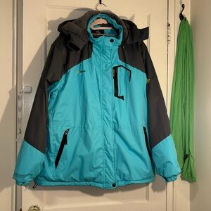 Extremely heavy and warm GEMYSE WINTER COAT